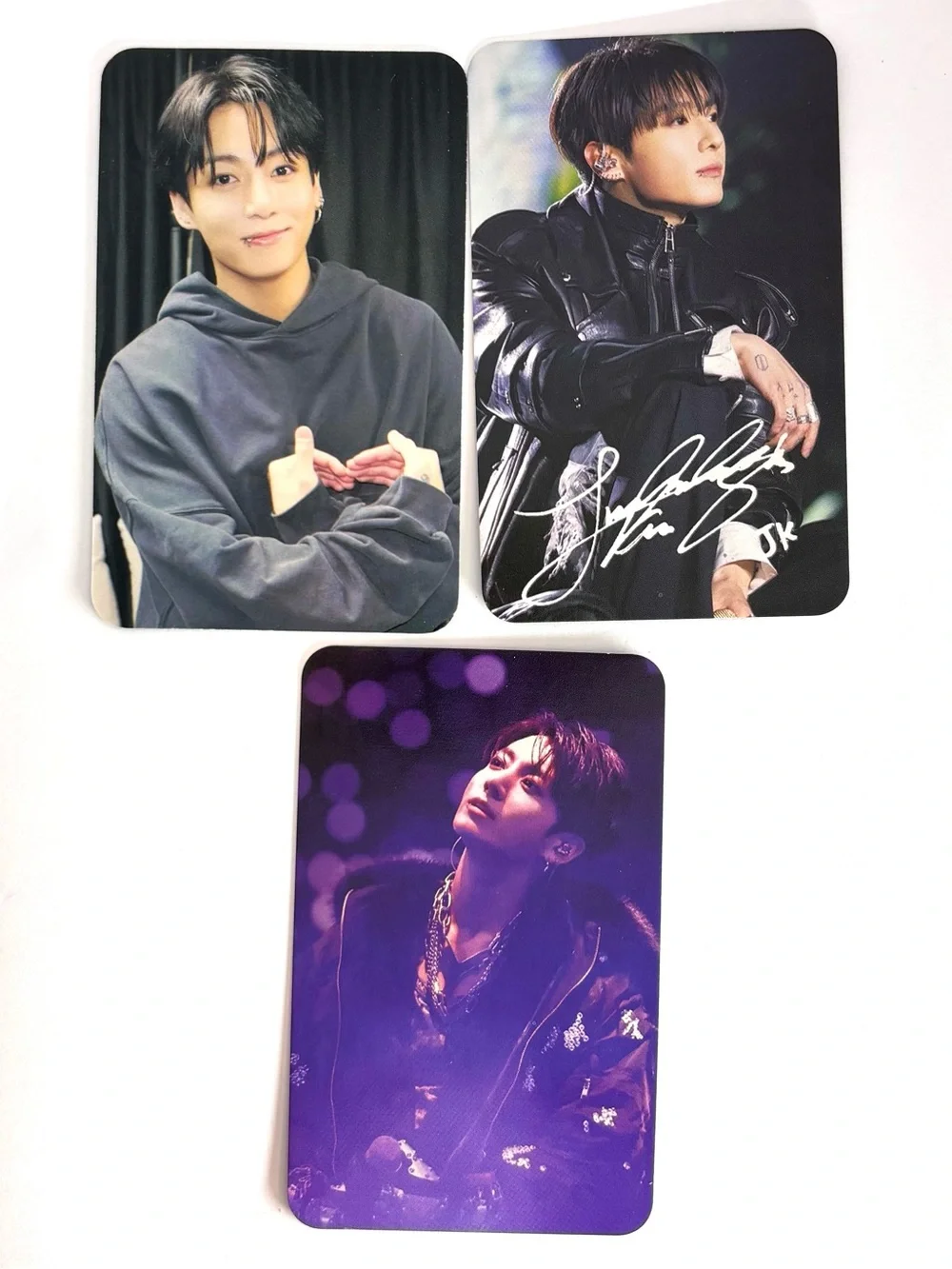 (6pcs) BTS JUNGKOOK BIAS PURPLE BRACELET AND PHOTOCARD BUNDLE